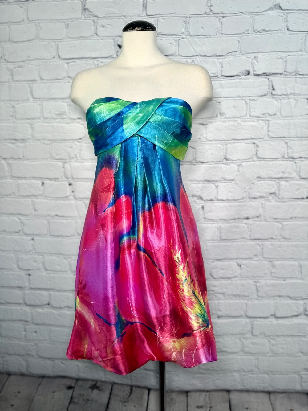 Vintage 90s/Y2K Strapless Rainbow Satin Mini Party Dress XS